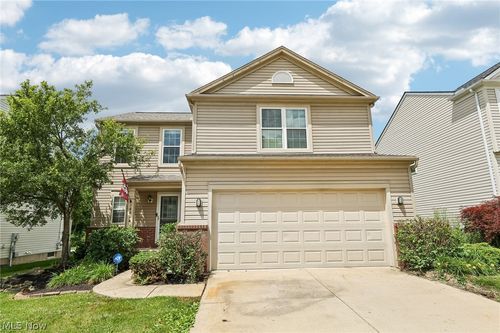 14824 Thornton Dr, North Royalton, OH, 44133-4330 | Card Image