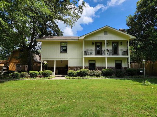 3913 County Road 158, FLORENCE, AL, 35633-1924 | Card Image