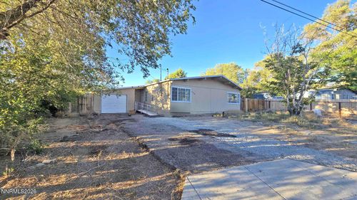 13710 Mount Whitney St, Reno, NV, 89506-1430 | Card Image