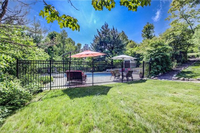 7664 Maltby Rd E, House other with 4 bedrooms, 3 bathrooms and 12 parking in Puslinch ON | Image 39