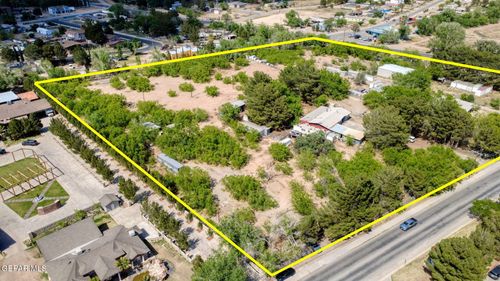 587 Bauman Road, Socorro, TX, 79927 | Card Image