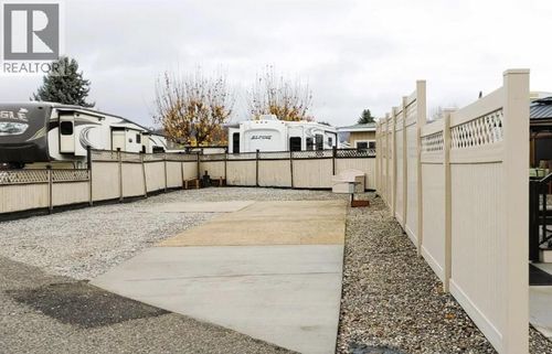 114-415 Commonwealth Rd, Kelowna, BC, V4V1P4 | Card Image