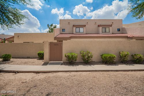 4826 W New World Dr, Glendale, AZ, 85302-5138 | Card Image