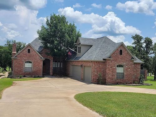 143 Sugartree Cir, Lipan, TX, 76462-4310 | Card Image