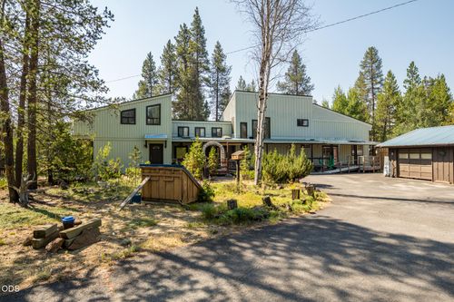 52511 Antler Ln, La Pine, OR, 97739-9509 | Card Image