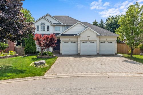 2021 Mccracken Crt, London, ON, N6G5J2 | Card Image
