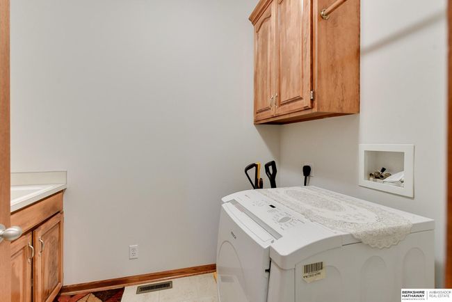 5210 S 165 Th St, House other with 5 bedrooms, 3 bathrooms and 3 parking in Omaha NE | Image 15