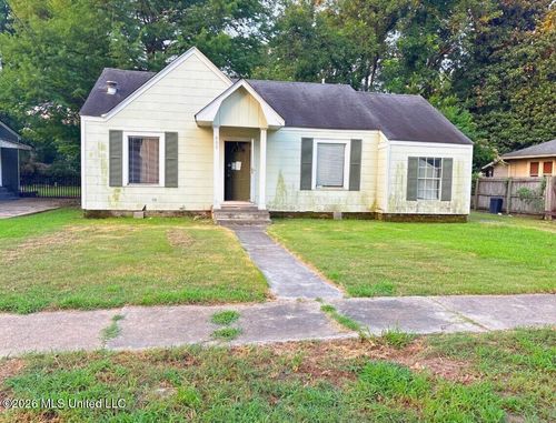 809 University St, Cleveland, MS, 38732-3651 | Card Image