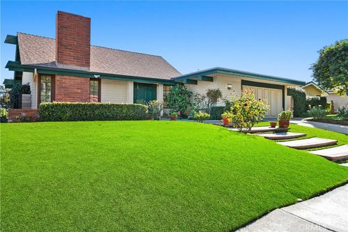 4100 Tarrybrae Ter, Tarzana, CA, 91356-5437 | Card Image