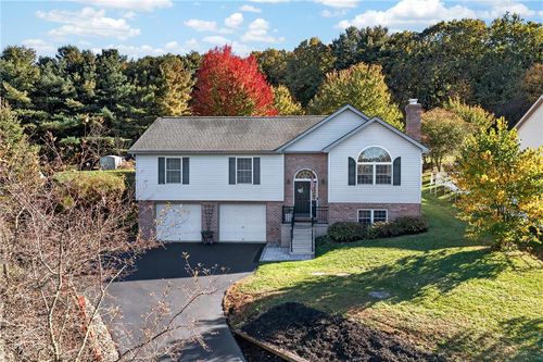 686 Wynonah Drive, South Manheim Twp, PA, 17922 | Card Image