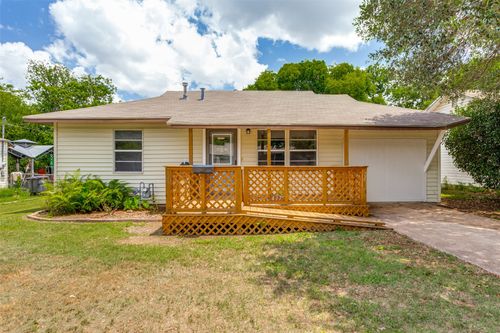 417 Marengo St, Cleburne, TX, 76033-4445 | Card Image