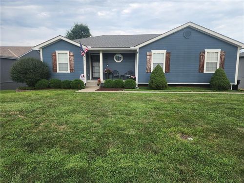 1910 Chestnut Dr, Pleasant Hill, MO, 64080-1182 | Card Image