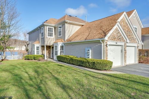 16 Lagoon Way, Ledgewood, NJ, 07852-2129 | Card Image