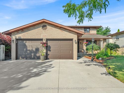 1525 S Pacific Ave, Windsor, ON, N8X4Z6 | Card Image
