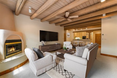 unit-106-3101 Old Pecos Trl, Santa Fe, NM, 87505-9074 | Card Image