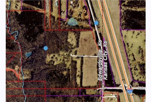 1300 S 94th St, Edwardsville, KS, 66111-1558 | Card Image