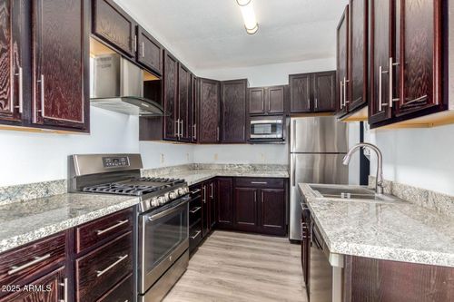 2-822 N 7th St, Phoenix, AZ, 85006-3280 | Card Image