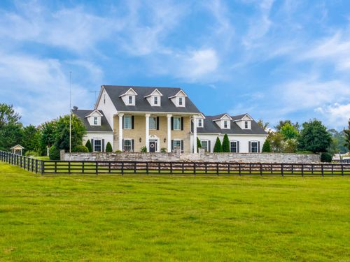 6425 Airport Rd, Bonnerdale, AR, 71933-6612 | Card Image