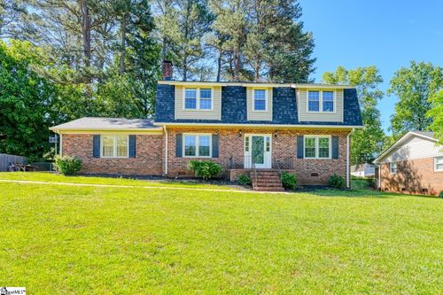 210 Oakmont Drive, Boiling Springs, SC, 29316 | Card Image