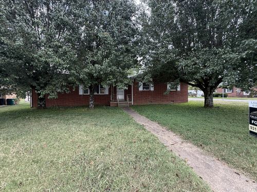 999 Mill St, Pulaski, TN, 38478-4628 | Card Image