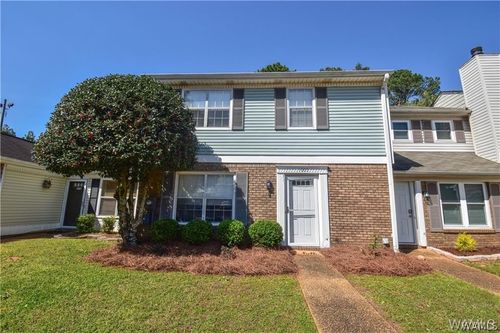 1005 Fairfax Dr, Tuscaloosa, AL, 35406-2818 | Card Image