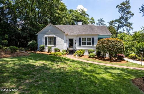 425 Ashley Pl, Macon, GA, 31204-1907 | Card Image