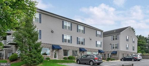 3115 Nolt Rd, LANCASTER, PA, 17601-1541 | Card Image