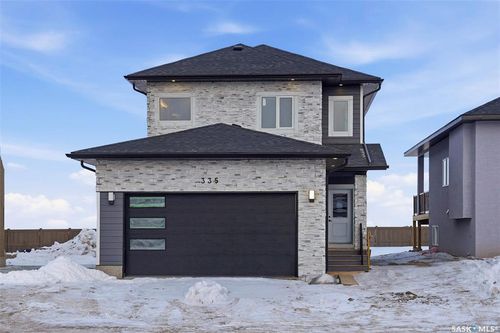 335 Sharma Cres, Saskatoon, SK, S7W0Y3 | Card Image