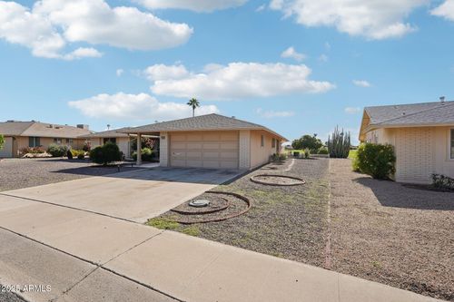 10215 W White Mountain Rd, Sun City, AZ, 85351-1804 | Card Image