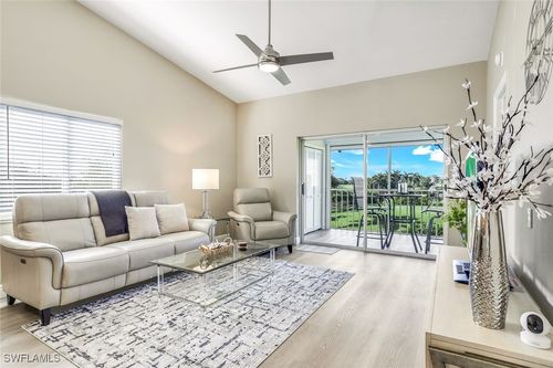 4301-7360 Glenmoor Ln, NAPLES, FL, 34104-9702 | Card Image