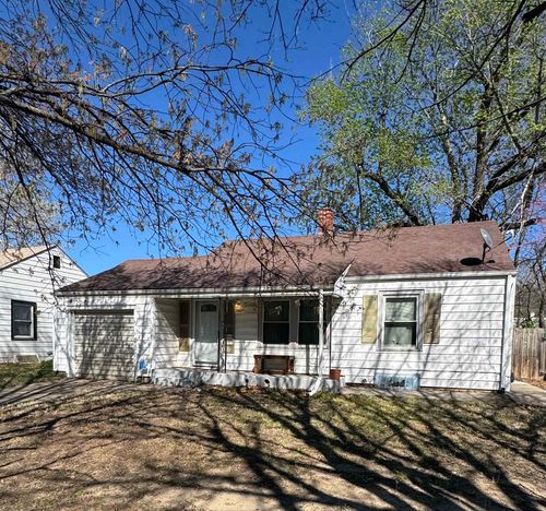 2620 S Santa Fe, Wichita, KS, 67216 | Card Image