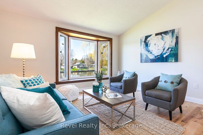90 Edgewater Rd, House other with 3 bedrooms, 3 bathrooms and 8 parking in Wasaga Beach ON | Image 19
