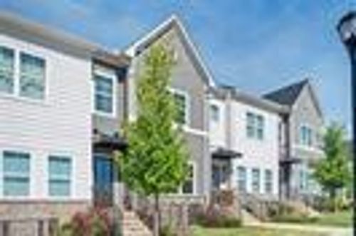 1947 Drew Dr Nw, Atlanta, GA, 30318-4032 | Card Image