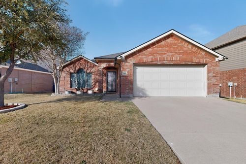 360 Fossil Bridge Dr, Fort Worth, TX, 76131-3701 | Card Image