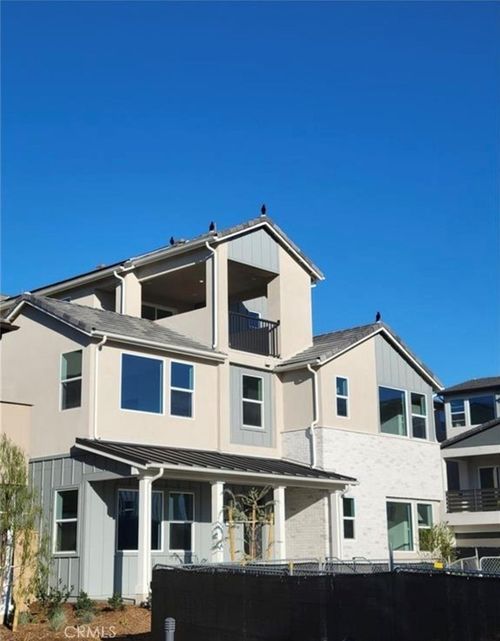 129 Billings, Irvine, CA, 92618-5945 | Card Image