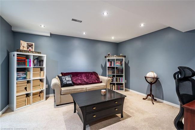 2 Bronte Crt, Townhouse with 4 bedrooms, 4 bathrooms and 3 parking in Dundas ON | Image 28