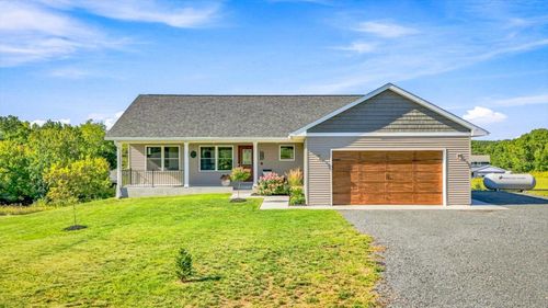 821 223rd St, Osceola, WI, 54020-4554 | Card Image
