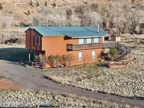8 Red Creek Ln, Dubois, WY, 82513-9531 | Card Image