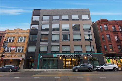 402-3217 N Clark Street, Chicago, IL, 60657 | Card Image