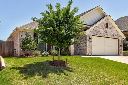 3727 Hardy Dr, Norman, OK, 73069-5087 | Card Image