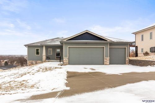 1010 S 17th Ave, Blair, NE, 68008-2281 | Card Image