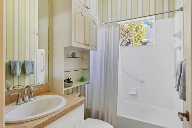 Hall Bathroom with Bathtub Shower | Image 25