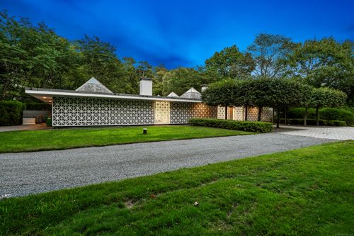 565 Oenoke Rdg, New Canaan, CT, 06840-3613 | Card Image