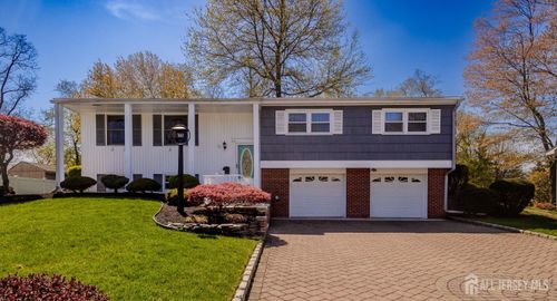 24 Clearview Rd, East Brunswick, NJ, 08816-4267 | Card Image