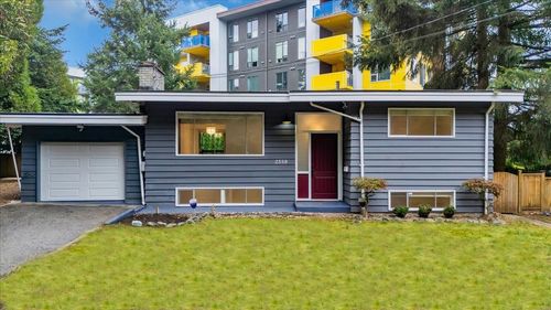 2558 Lakeview Cres, Abbotsford, BC, V2S3A9 | Card Image
