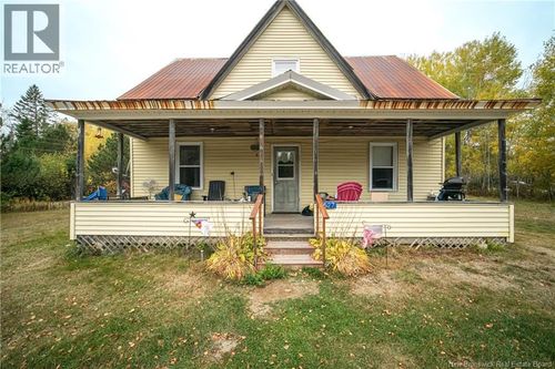 527 Main St, Doaktown, NB, E9C1W9 | Card Image