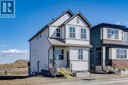 74 Lucas Heath Nw, Calgary, AB, T3P2Y2 | Card Image
