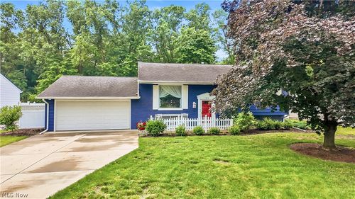 7842 Venice Heights Dr Ne, Warren, OH, 44484-1508 | Card Image