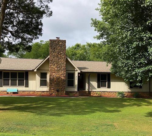102 Sylvania Cir, Calhoun, GA, 30701-2941 | Card Image