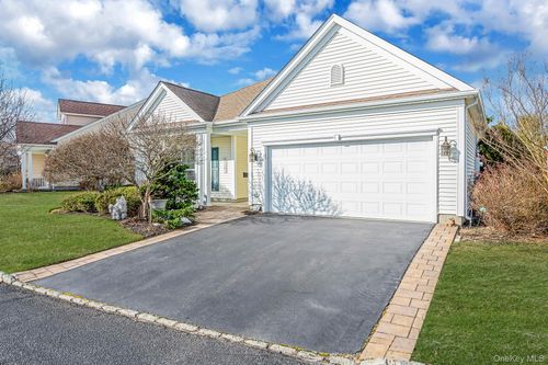 78 Louden Loop, Mount Sinai, NY, 11766-3410 | Card Image